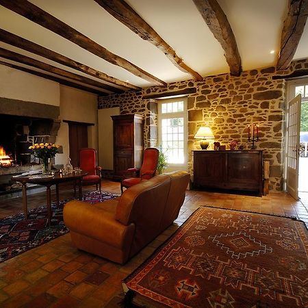 La Grande Sauvagere Bed and Breakfast Saint-Pierre-de-Plesguen Exterior foto